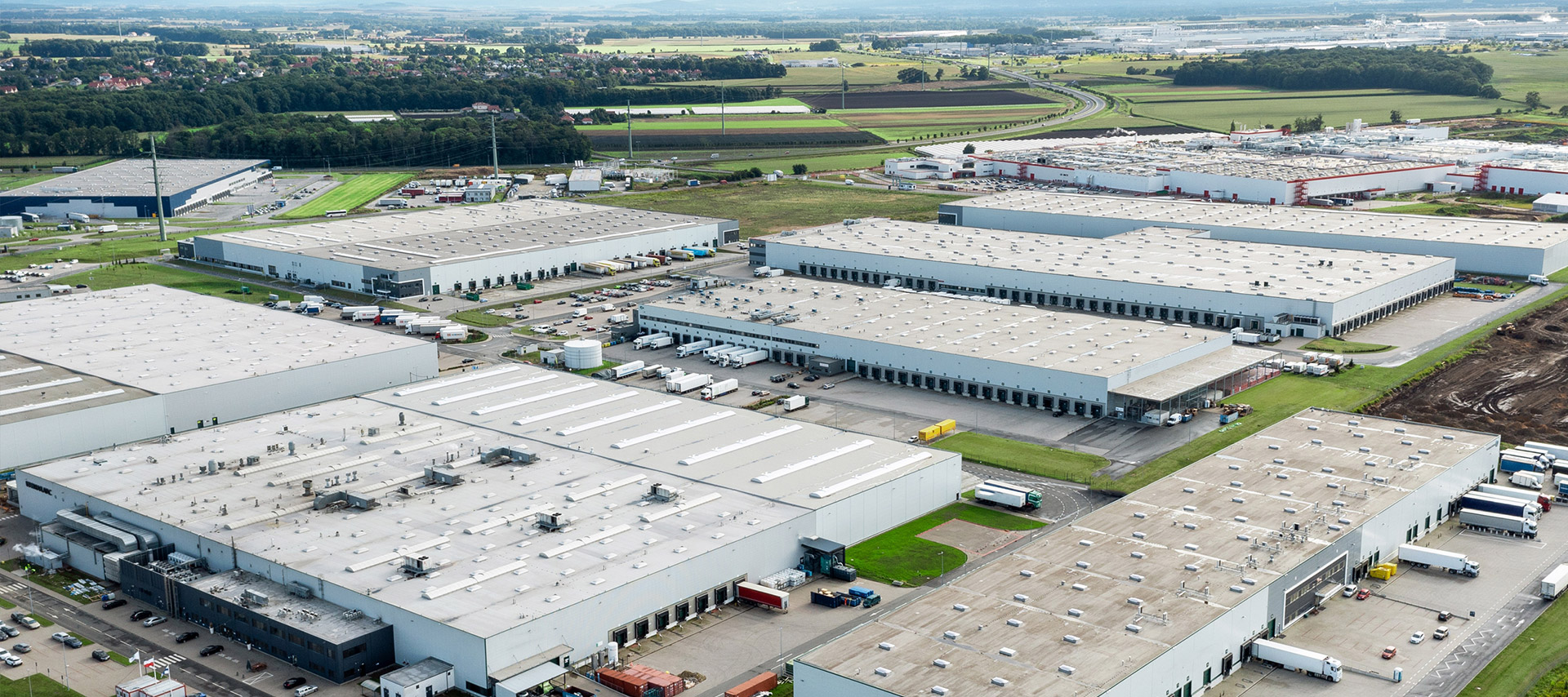 Shengshi Group's services cover the United States,<br>We will be your best customs declaration and transportation partner!
